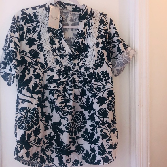 Top - Picture 5 of 16